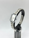 Montre Femme Casio Chic Argentée – Cadran Rectangulaire