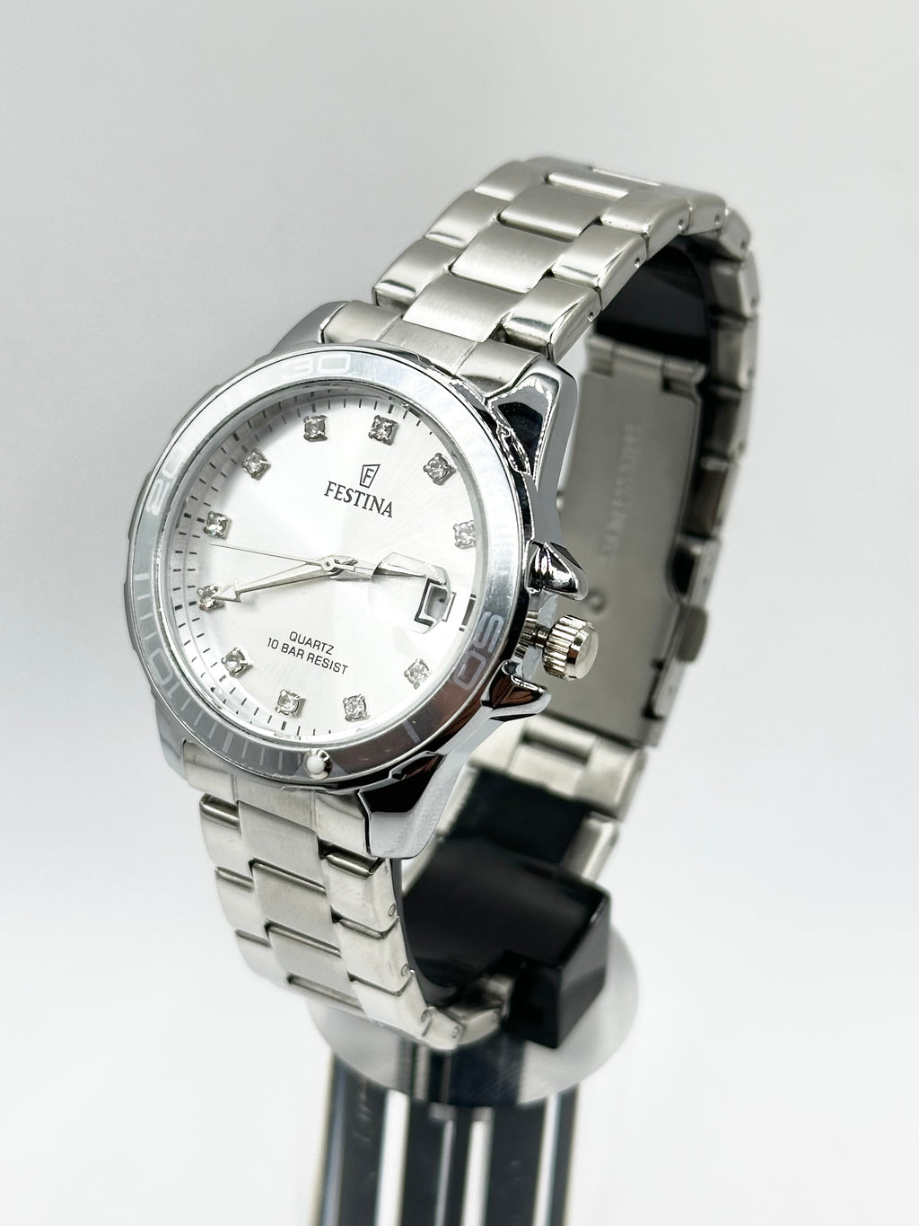 Montre Femme Festina Élégance Argentée – Cadran Blanc