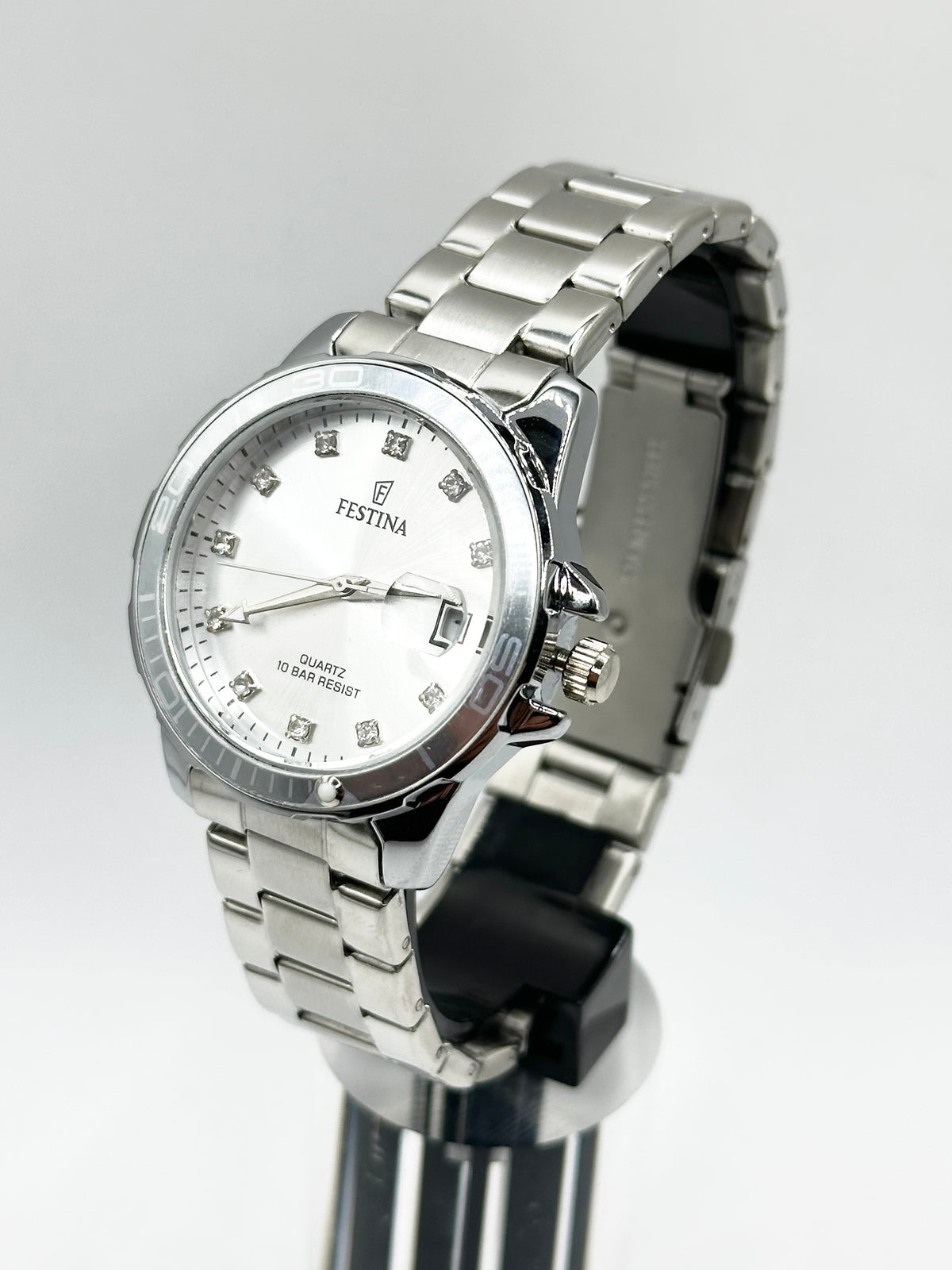Montre Femme Festina Élégance Argentée – Cadran Blanc