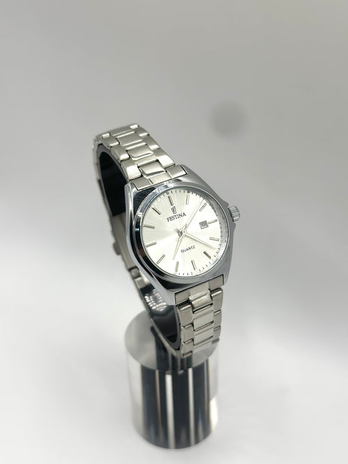 Festina Classic Lady – Montre Femme Argentée à Cadran Nacré